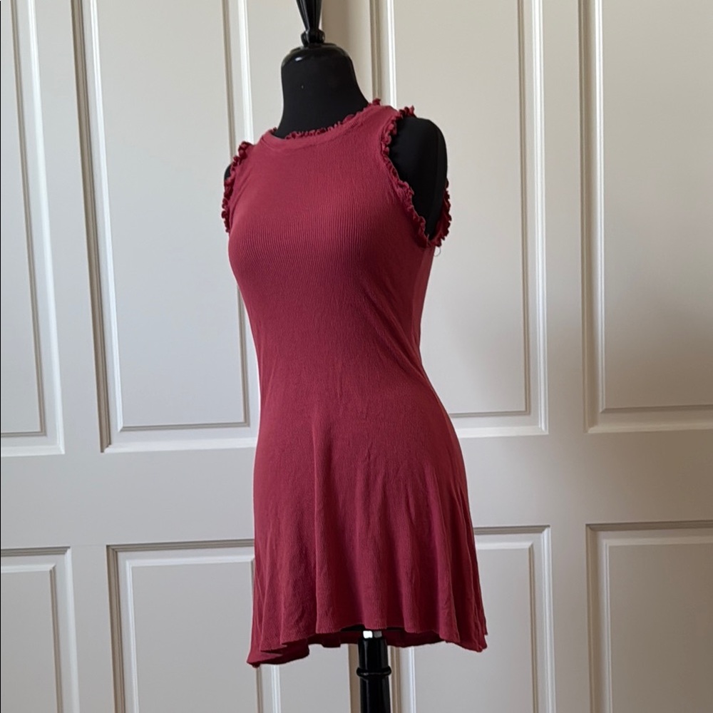 Derek Heart Pink Ruffle Trim Top
